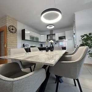  Apartament Kristina