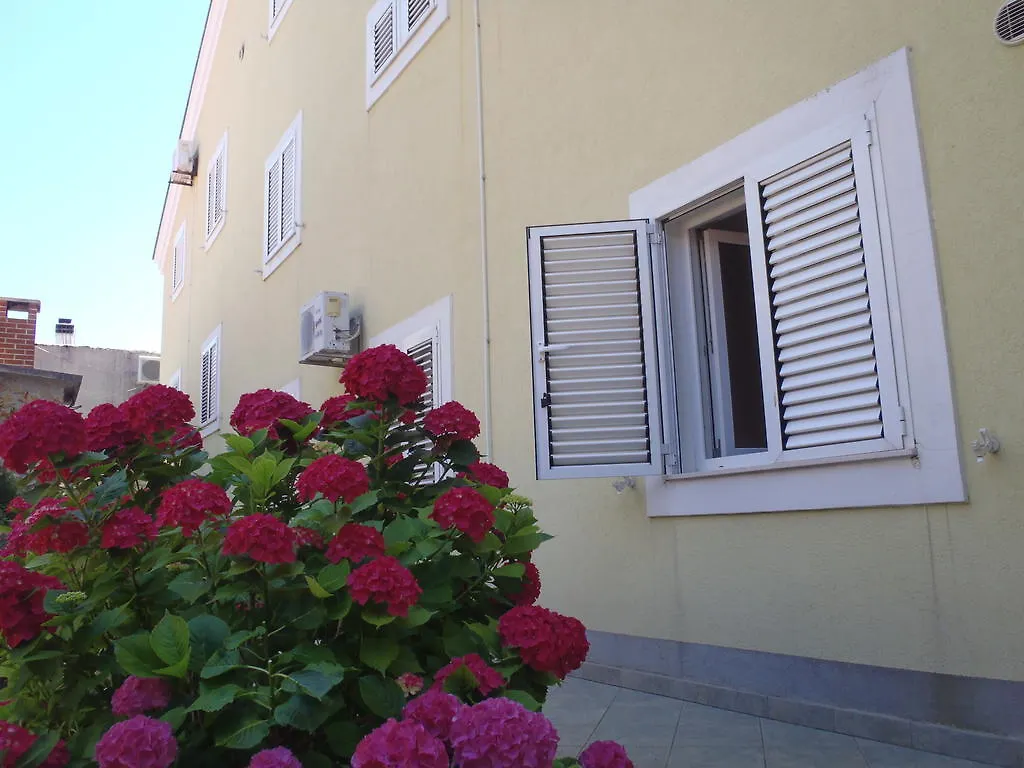 Apartment Villa Maestral Zadar